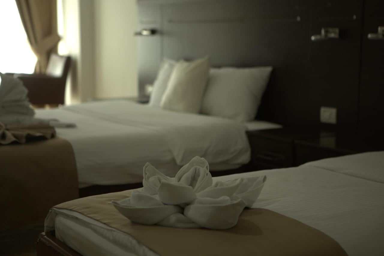 Kičevo Arabella Hotel מראה חיצוני תמונה