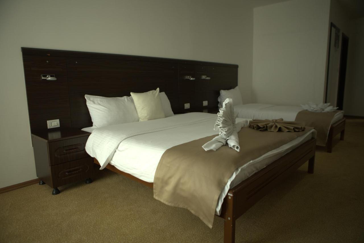 Kičevo Arabella Hotel מראה חיצוני תמונה