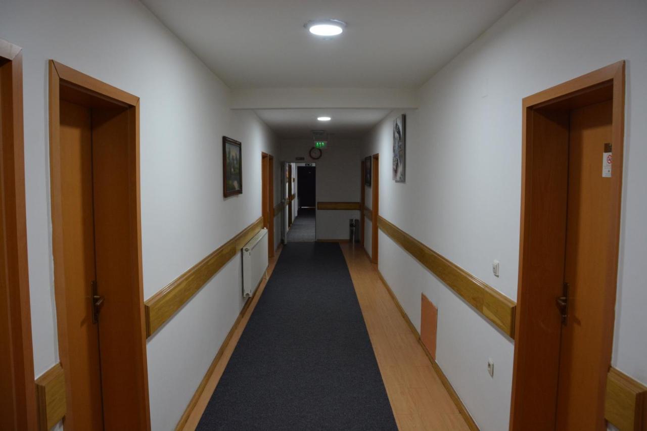 Kičevo Arabella Hotel מראה חיצוני תמונה