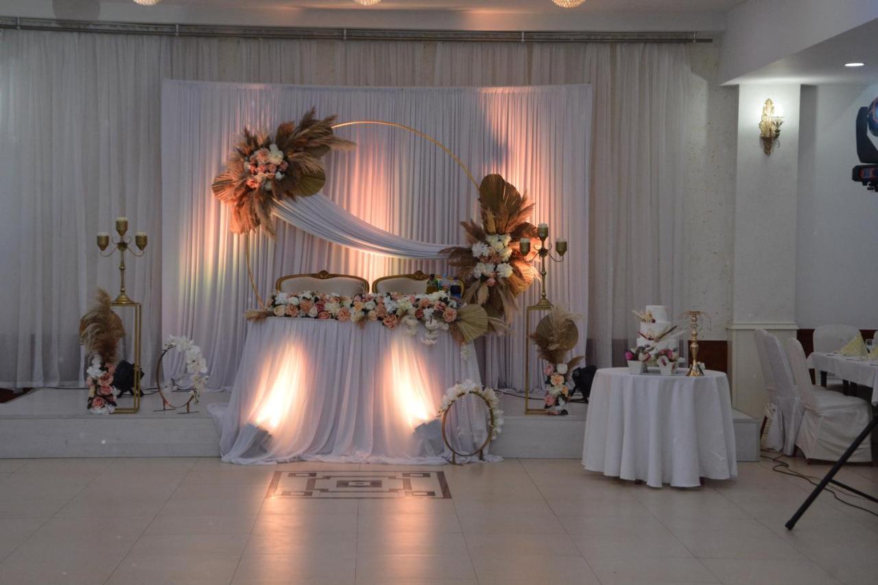 Kičevo Arabella Hotel מראה חיצוני תמונה